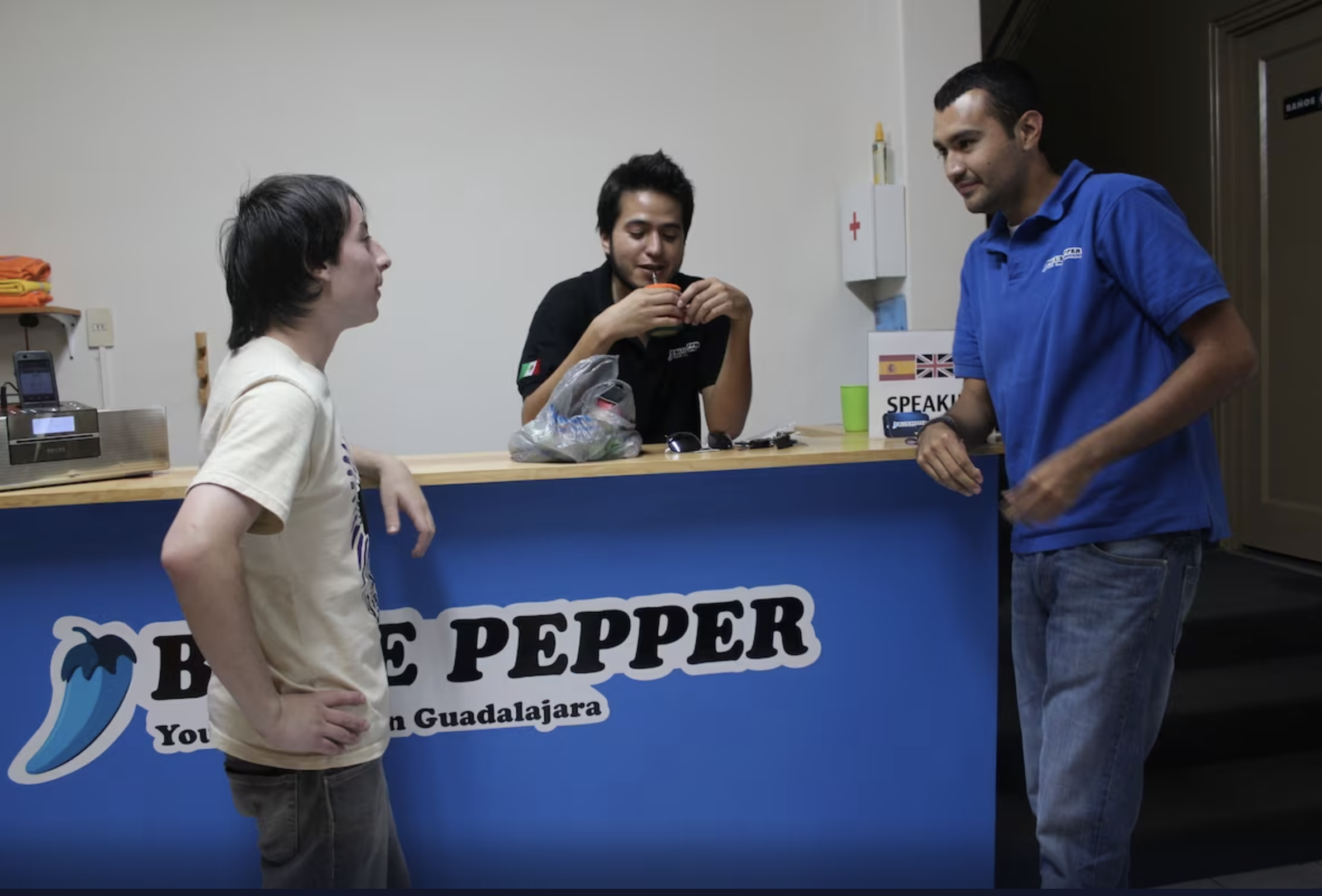 Blue Pepper Hostel Common Areas, Backpackers Hostel in Guadalajara